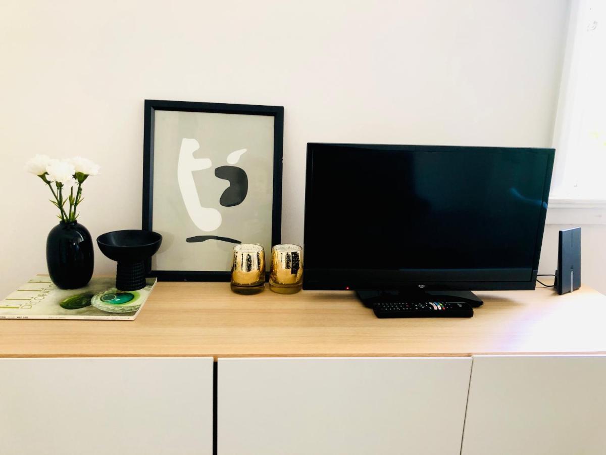 Bright Chiswick Apartment - Great Location لندن المظهر الخارجي الصورة